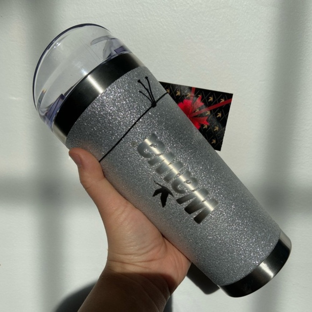 ISO WAWA TUMBLERS PURPLE & SILVER